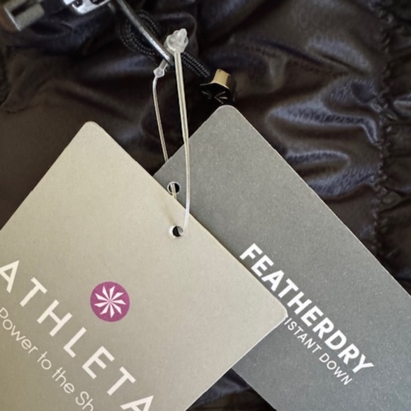 NWT! Athleta Downalicious Deluxe Vest - Black - XL - Picture 5 of 7